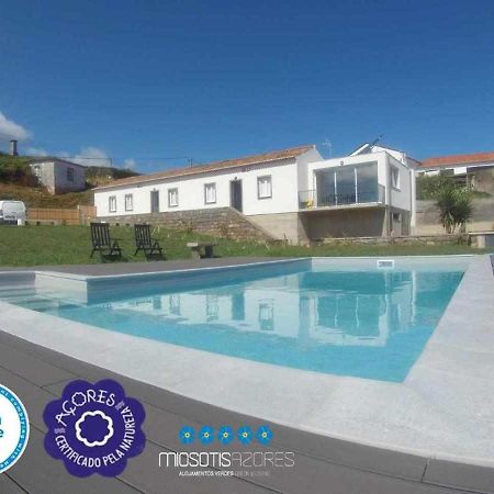 Vila Casas Do Forneiro O Horizonte T2 Nordeste  Exteriér fotografie